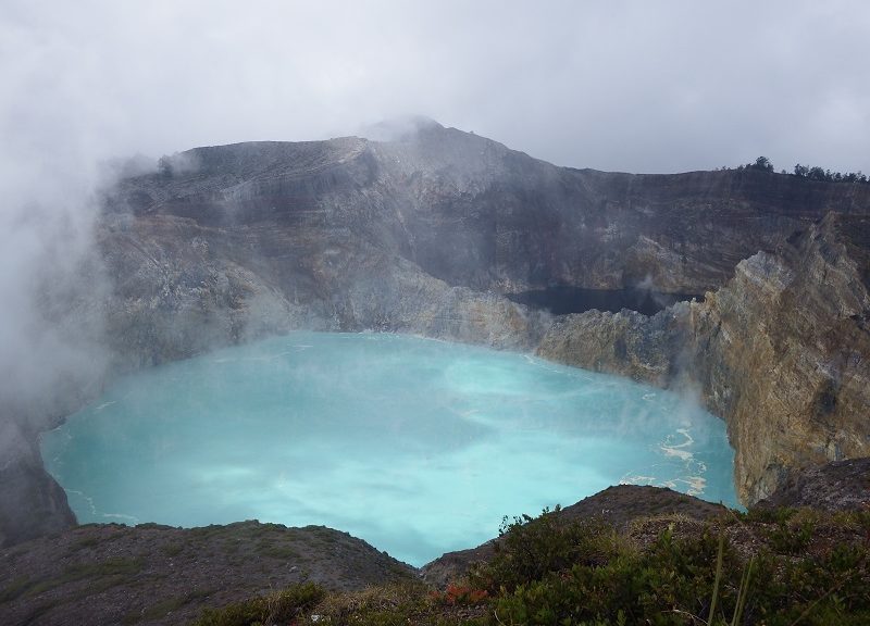 Flores Island tours